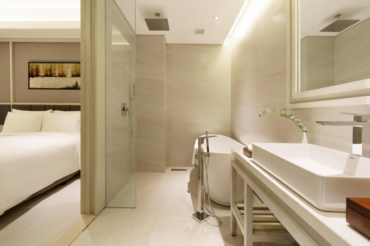 M City Hotel Saigon Ho Chi Minh-stad Buitenkant foto