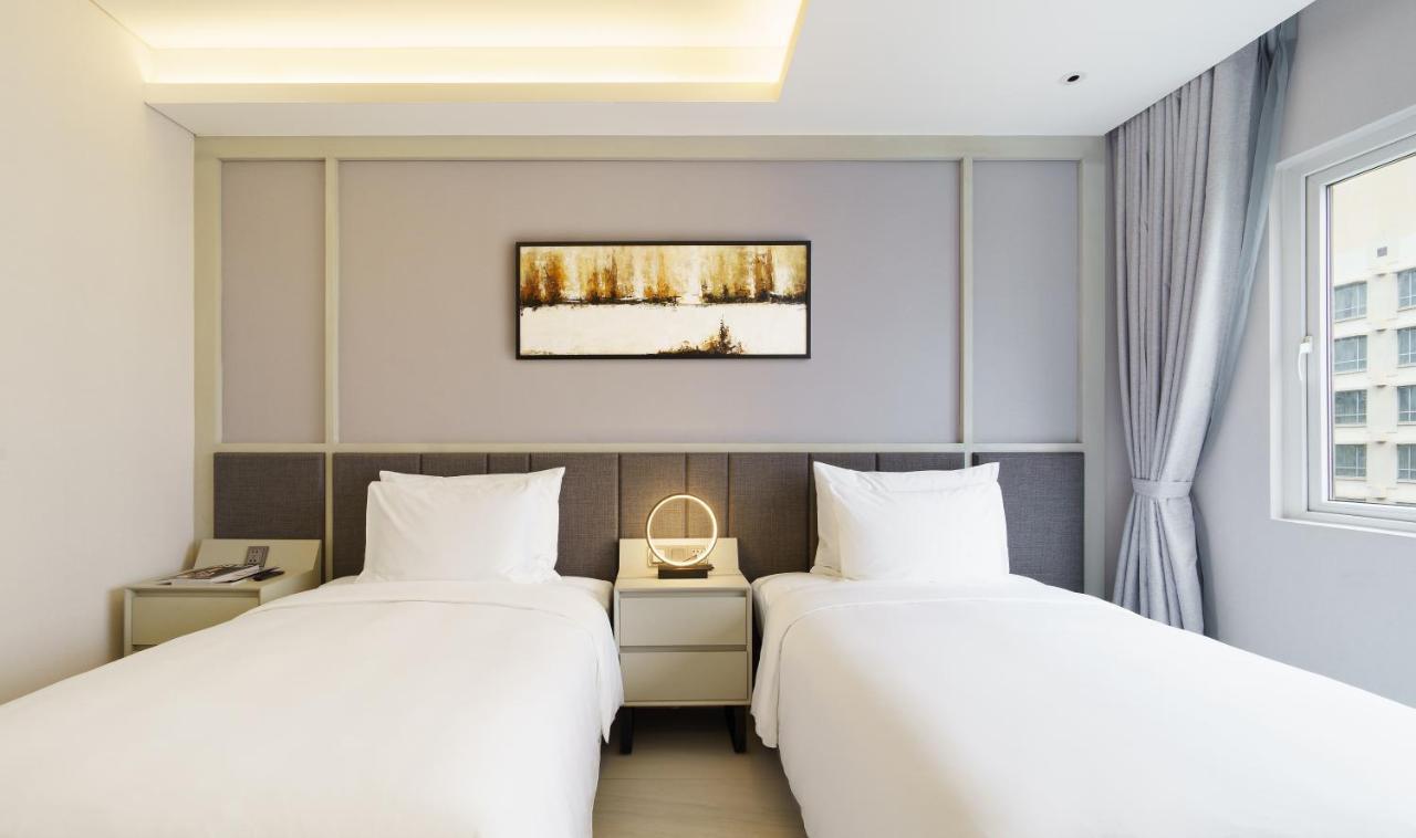 M City Hotel Saigon Ho Chi Minh-stad Buitenkant foto
